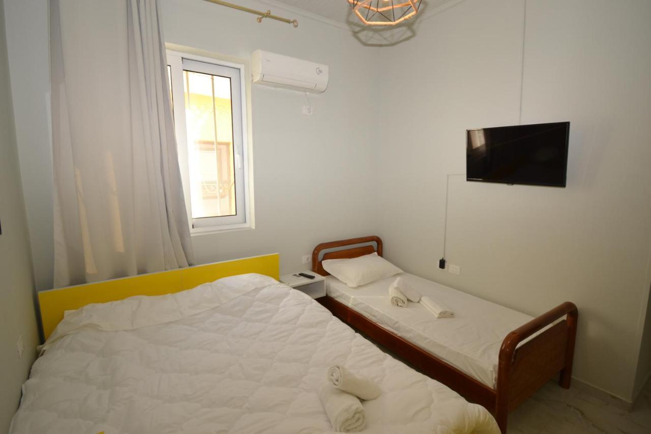 Jonian Central Condos Sarande Exterior photo