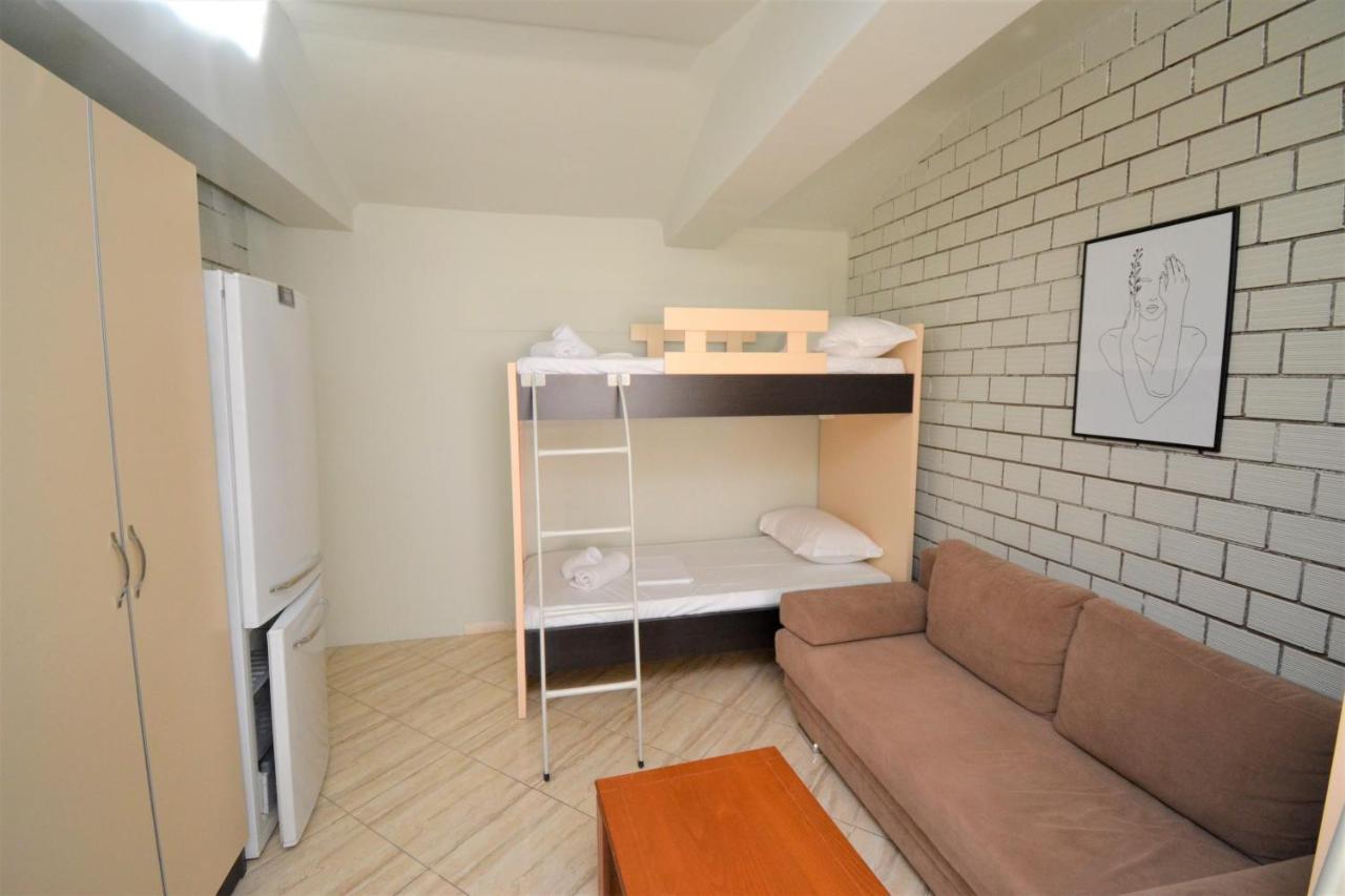 Jonian Central Condos Sarande Exterior photo